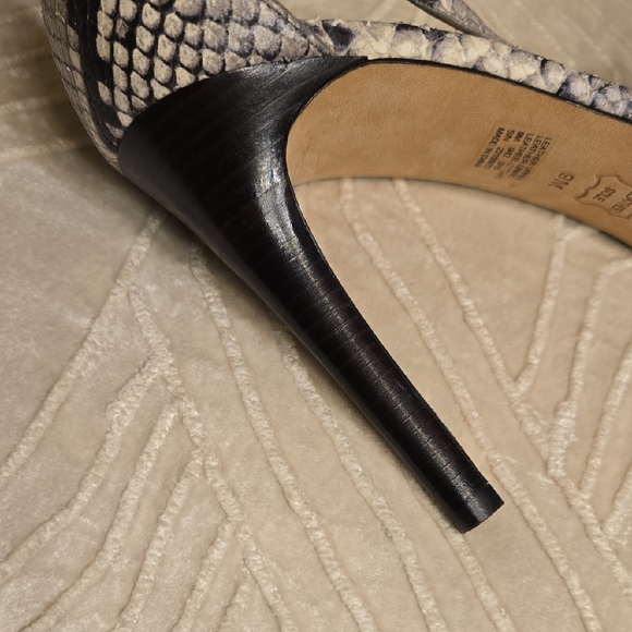 Tory Burch Black and White Snakeskin Heels - Picture 8 of 16